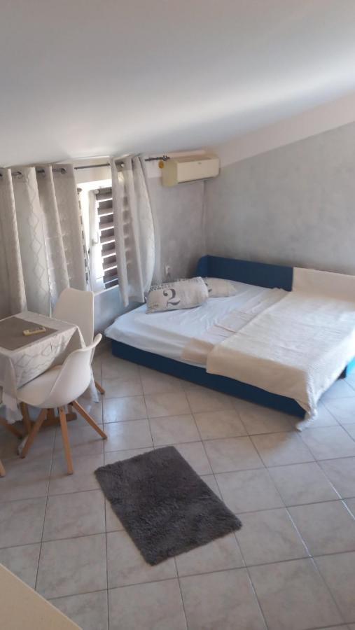 Belane Apartments Tivat Buitenkant foto