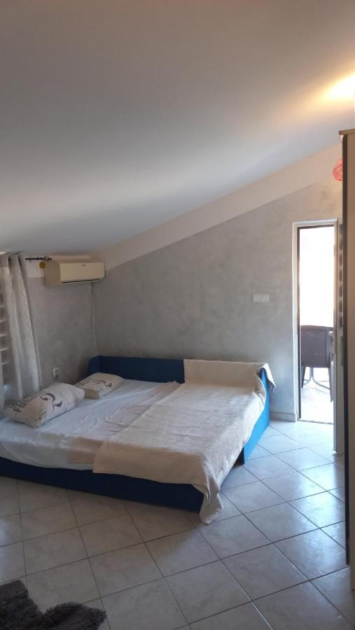 Belane Apartments Tivat Buitenkant foto
