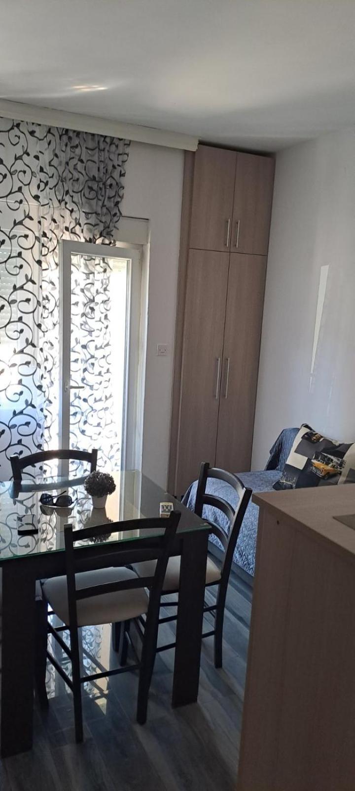 Belane Apartments Tivat Buitenkant foto